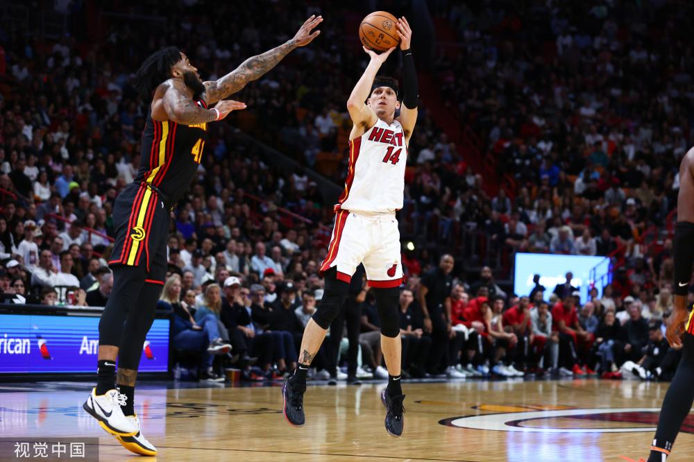 补调球员的 补调球员的